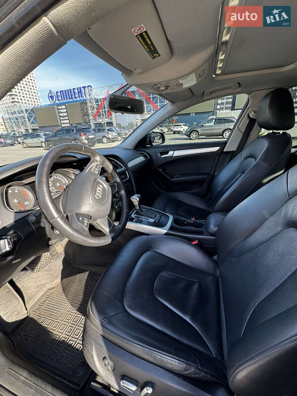 Седан Audi A4 2014 в Києві фото 25 Седан Audi A4 2014 в Києві