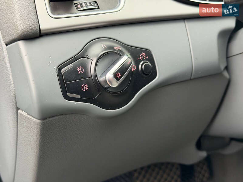 Седан Audi A4 2014 в Киеве фото 23 Седан Audi A4 2014 в Киеве