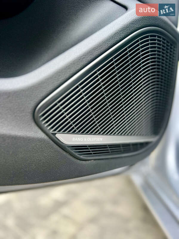 Седан Audi A4 2017 в Львові фото 27 Седан Audi A4 2017 в Львові