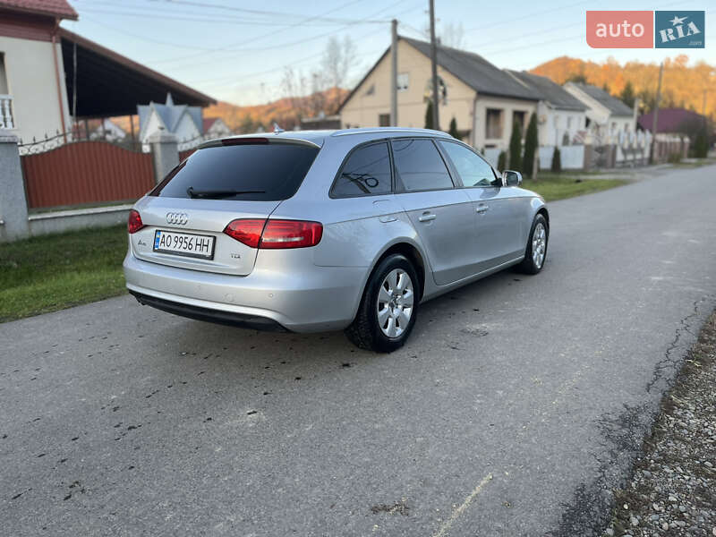 Универсал Audi A4 2012 в Тячеве