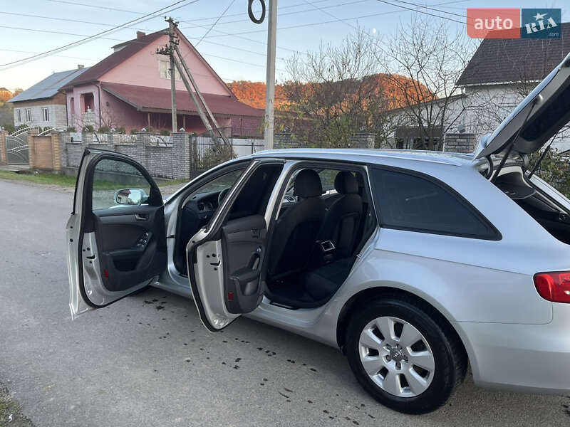 Универсал Audi A4 2012 в Тячеве