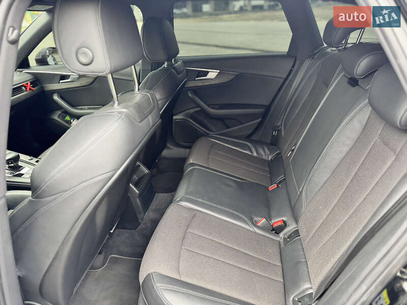 Універсал Audi A4 2016 в Ужгороді