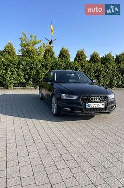 Седан Audi A4 2014 в Стрию