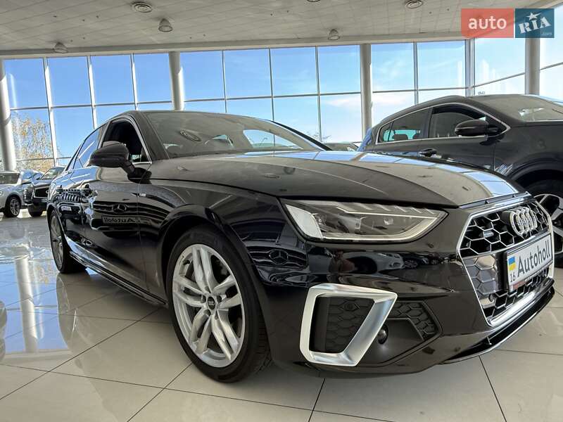 Седан Audi A4 2023 в Одессе