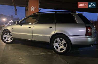 Універсал Audi A4 1997 в Львові