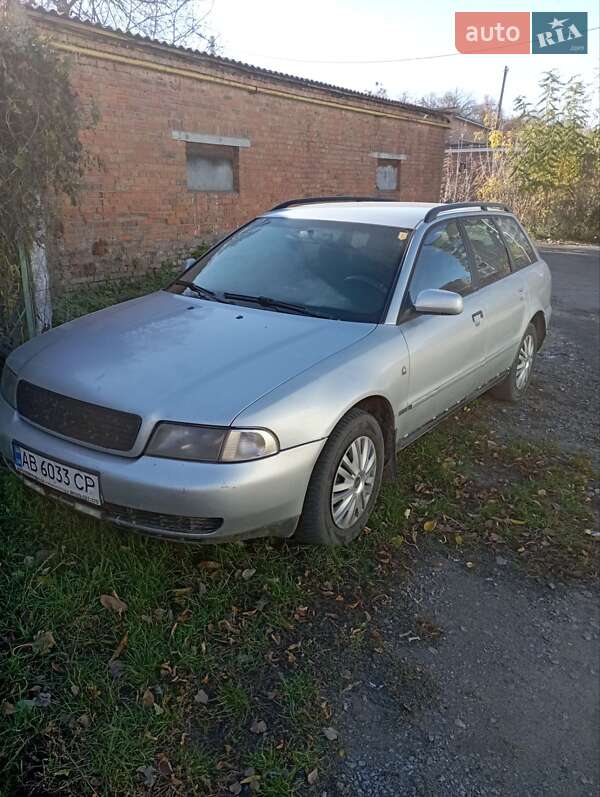 Универсал Audi A4 1998 в Калиновке