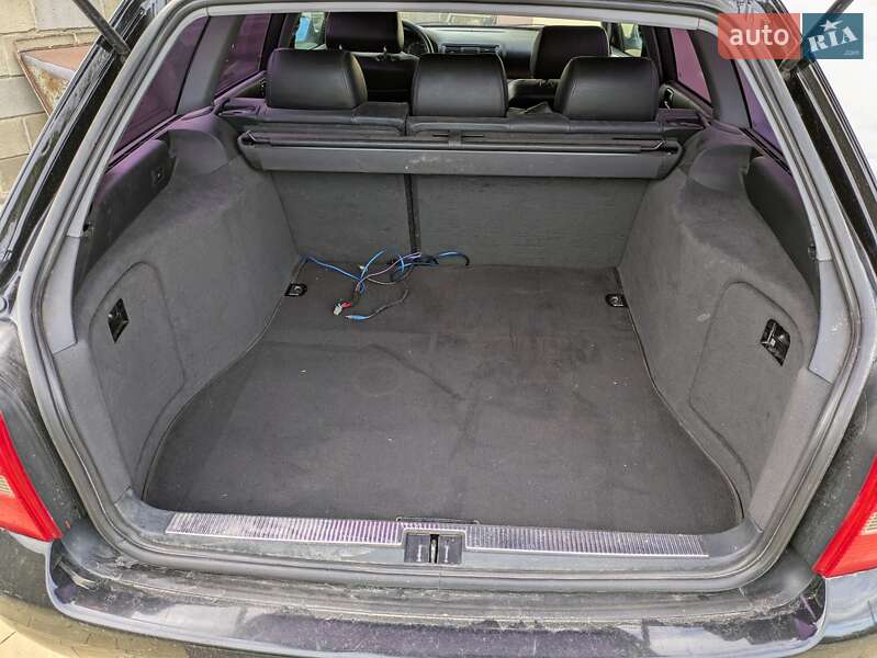 Универсал Audi A4 1999 в Сарнах