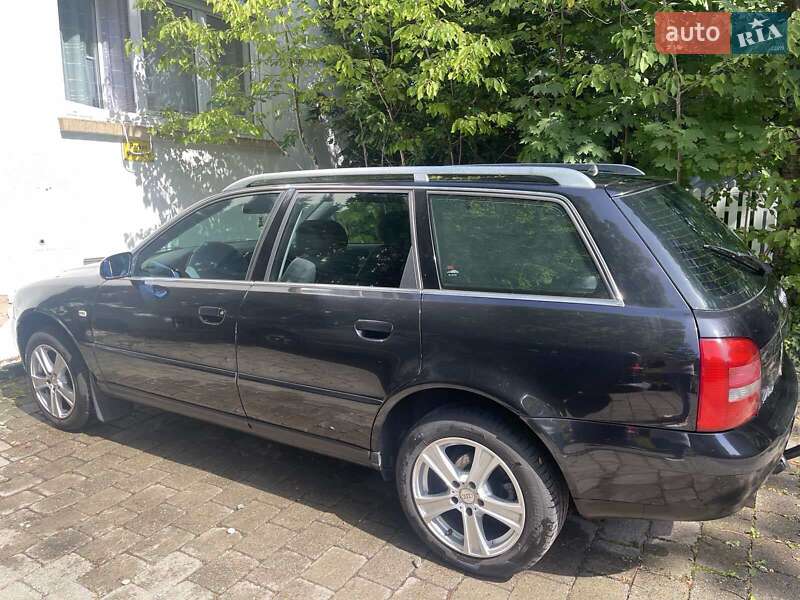 Універсал Audi A4 2000 в Києві