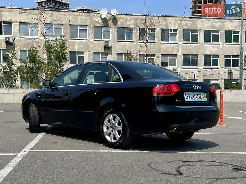 Седан Audi A4 2006 в Староконстантинове