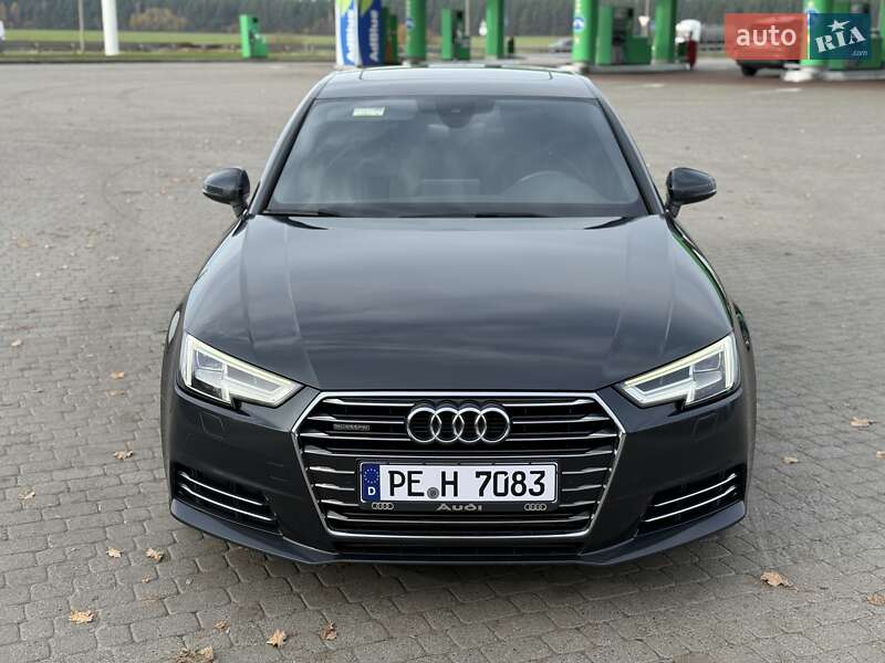 Седан Audi A4 2016 в Радивиліві