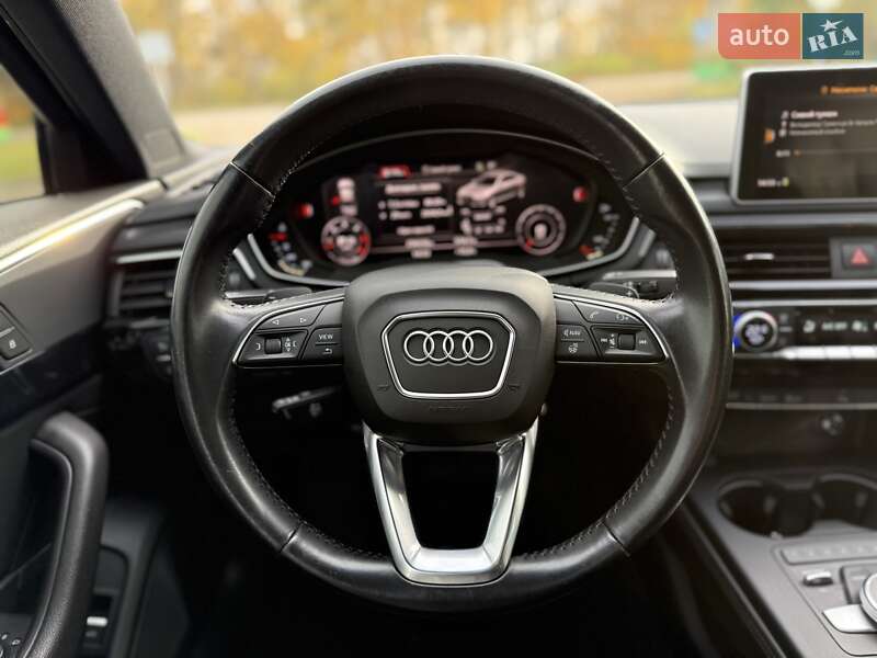 Седан Audi A4 2016 в Радивиліві