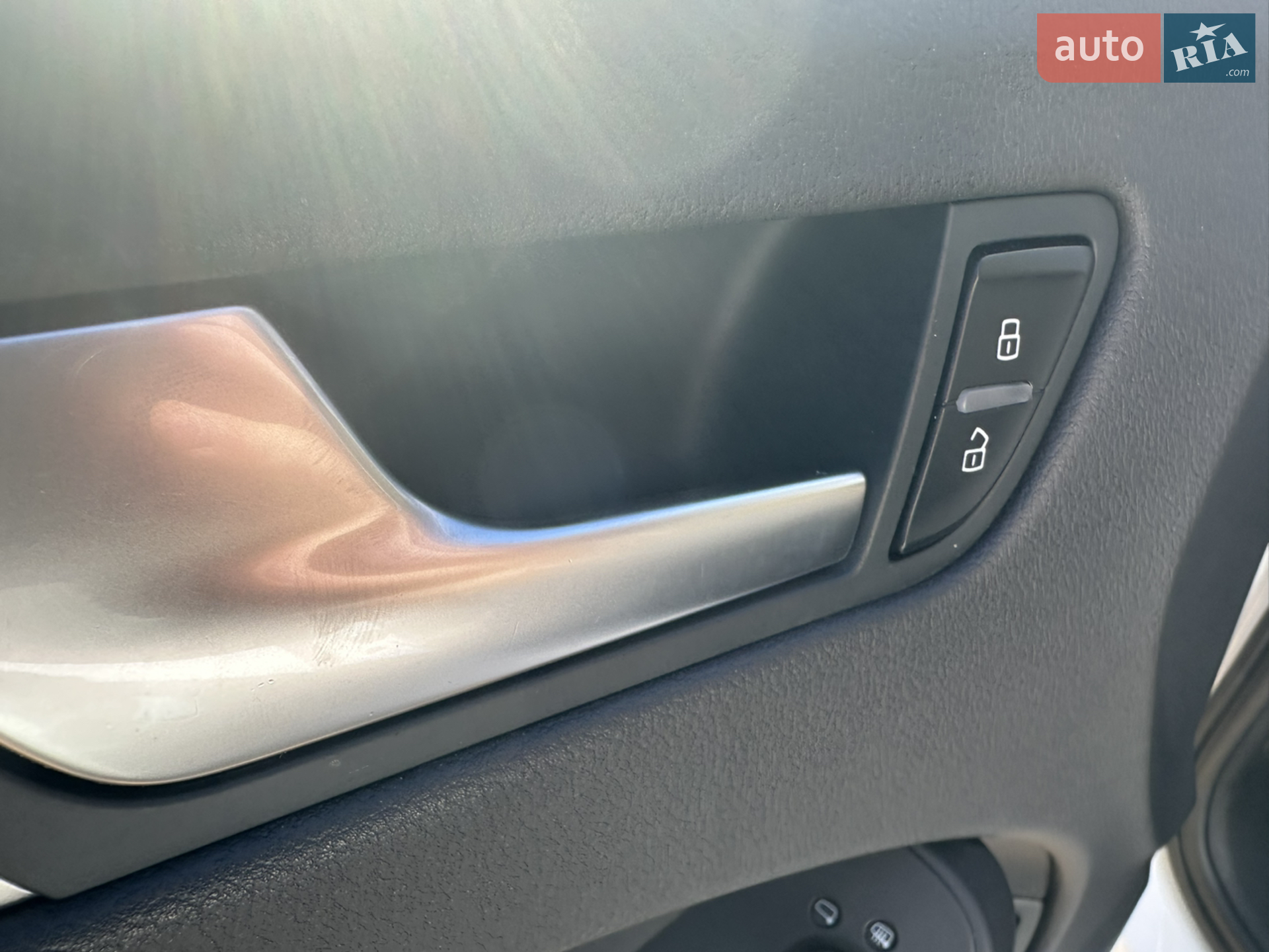 2014 Audi A4 - мініатюра 21