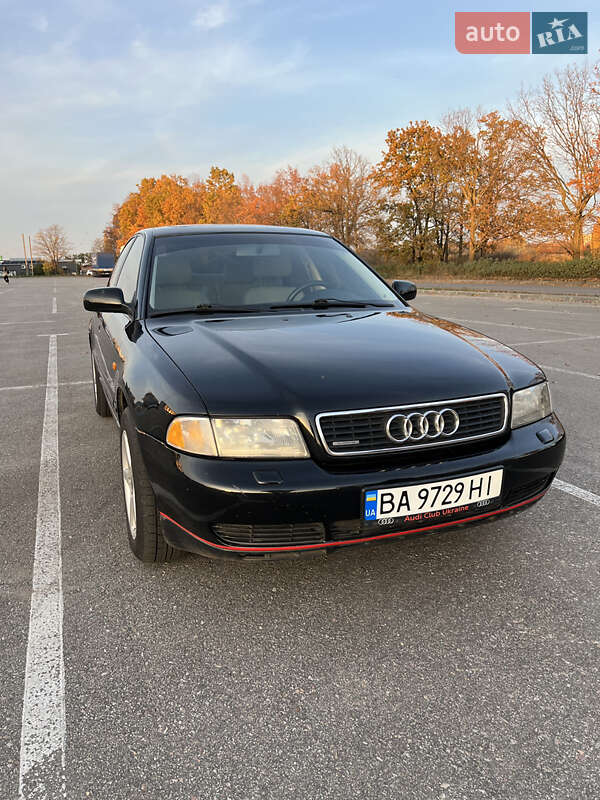 Седан Audi A4 1999 в Кропивницькому
