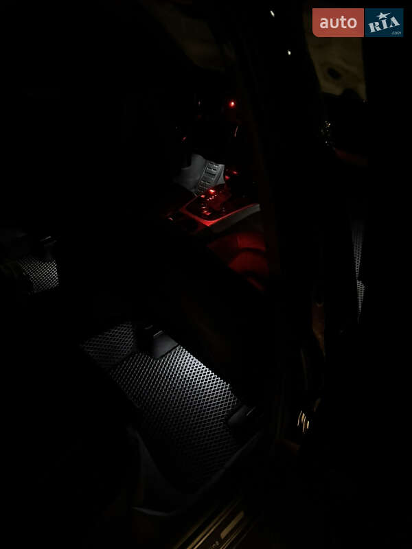 Седан Audi A4 2015 в Киеве