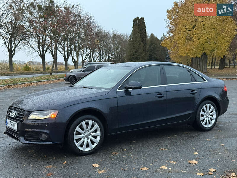 Седан Audi A4 2010 в Владимире фото 12 Седан Audi A4 2010 в Владимире