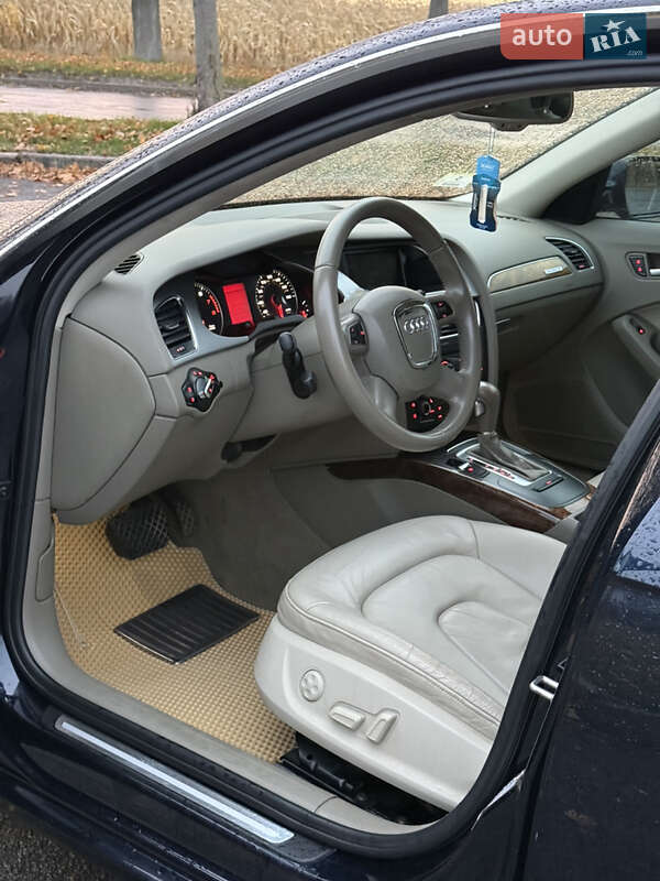 Седан Audi A4 2010 в Владимире фото 26 Седан Audi A4 2010 в Владимире