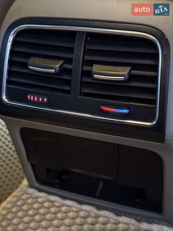 Седан Audi A4 2010 в Владимире фото 50 Седан Audi A4 2010 в Владимире