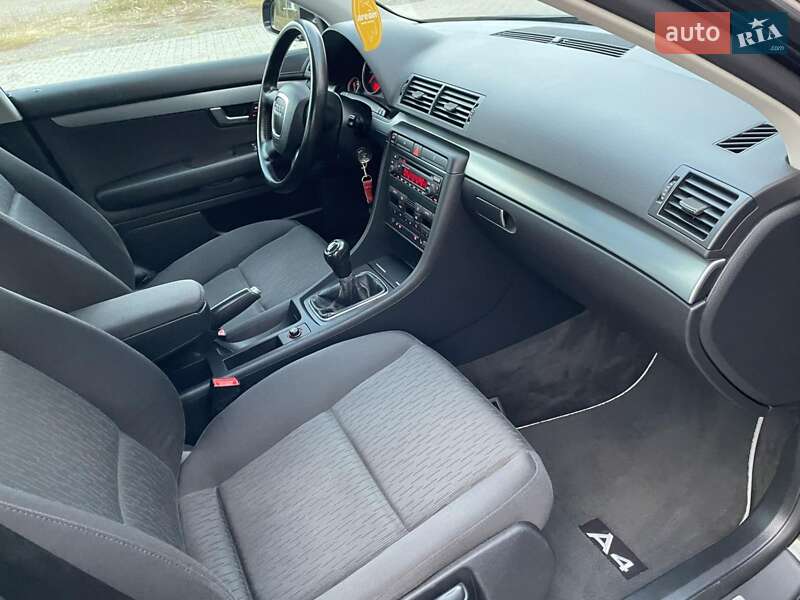 Седан Audi A4 2005 в Каменском