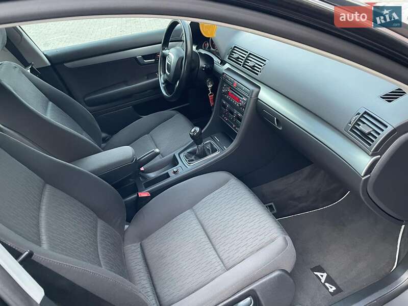 Седан Audi A4 2005 в Каменском