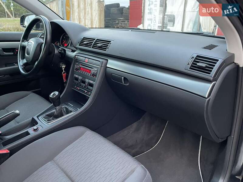 Седан Audi A4 2005 в Каменском