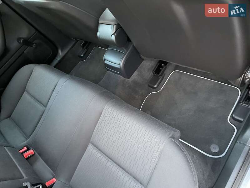Седан Audi A4 2005 в Каменском