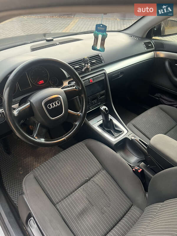 Седан Audi A4 2005 в Косове фото 17 Седан Audi A4 2005 в Косове