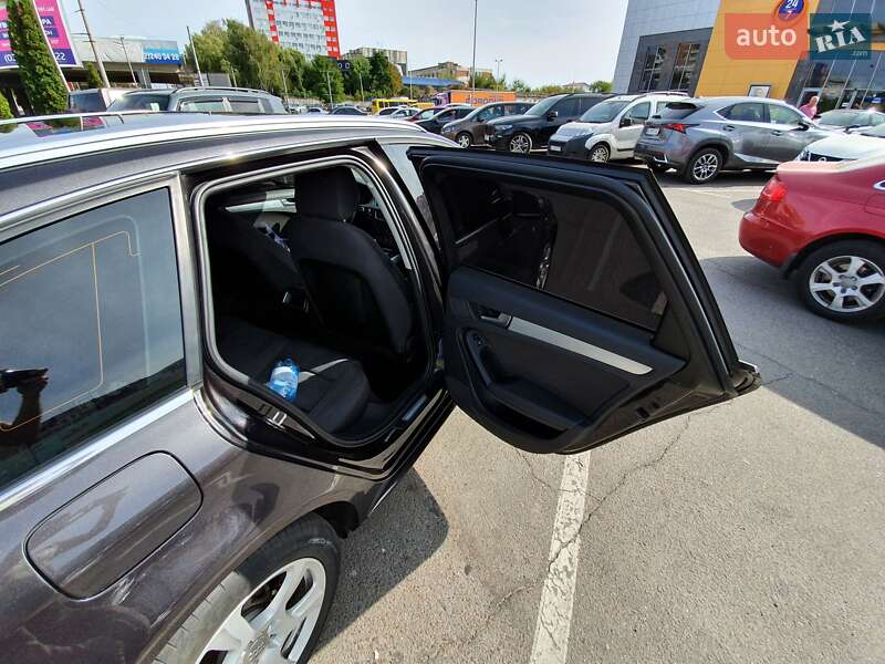 Универсал Audi A4 2010 в Ивано-Франковске
