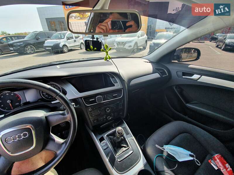 Универсал Audi A4 2010 в Ивано-Франковске