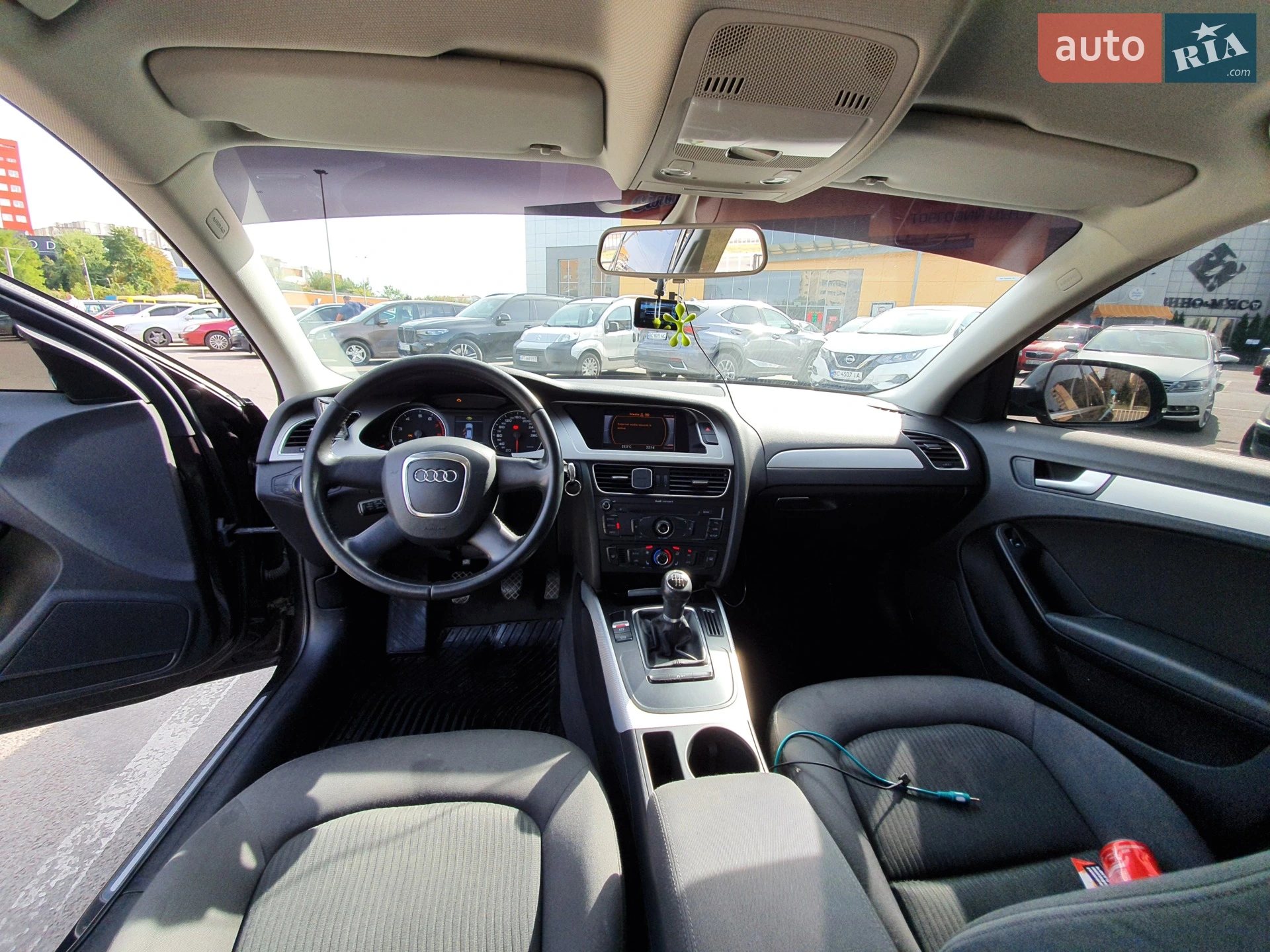 2010 Audi A4 - мініатюра 28