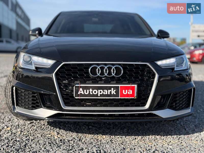 Седан Audi A4 2016 в Львові