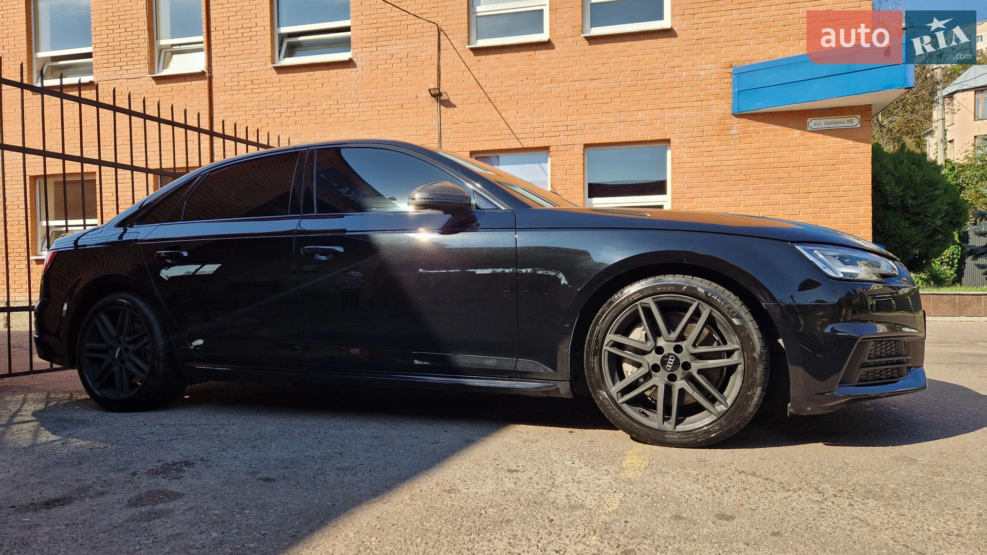 2016 Audi A4 - мініатюра 6
