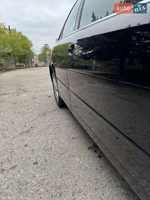 Седан Audi A4 2006 в Вознесенську