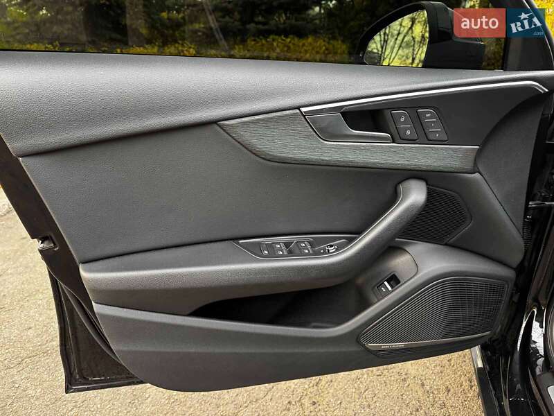 Седан Audi A4 2017 в Києві фото 14 Седан Audi A4 2017 в Києві