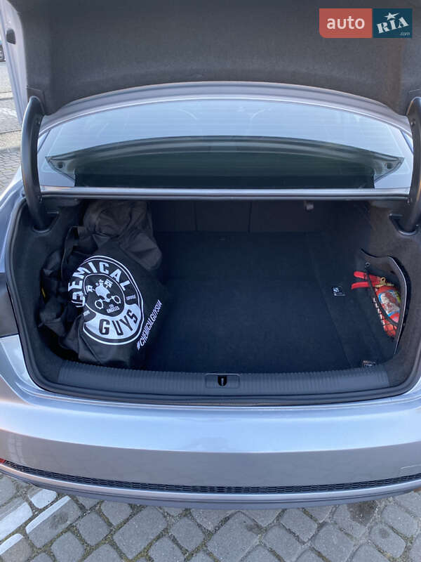 Седан Audi A4 2018 в Львове фото 31 Седан Audi A4 2018 в Львове