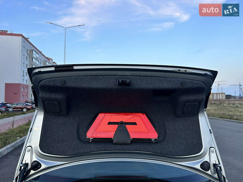 Седан Audi A4 2006 в Вінниці