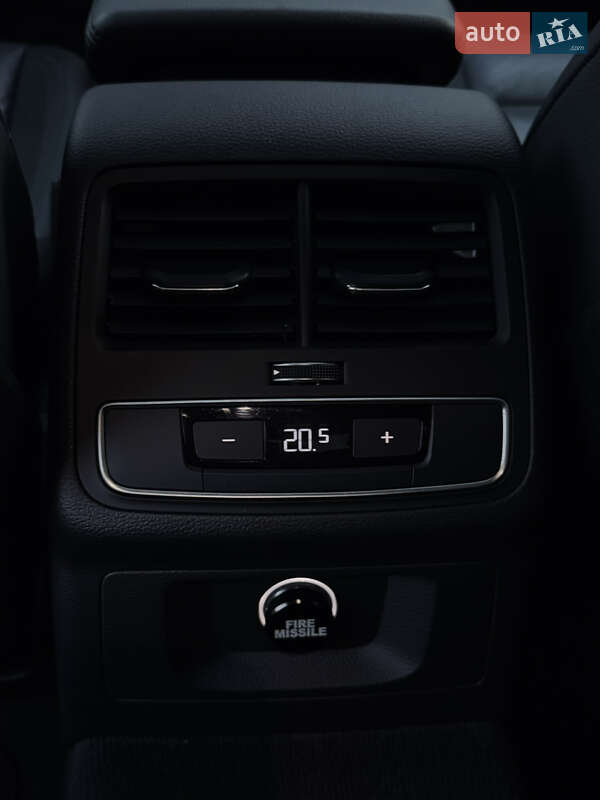 Седан Audi A4 2017 в Києві