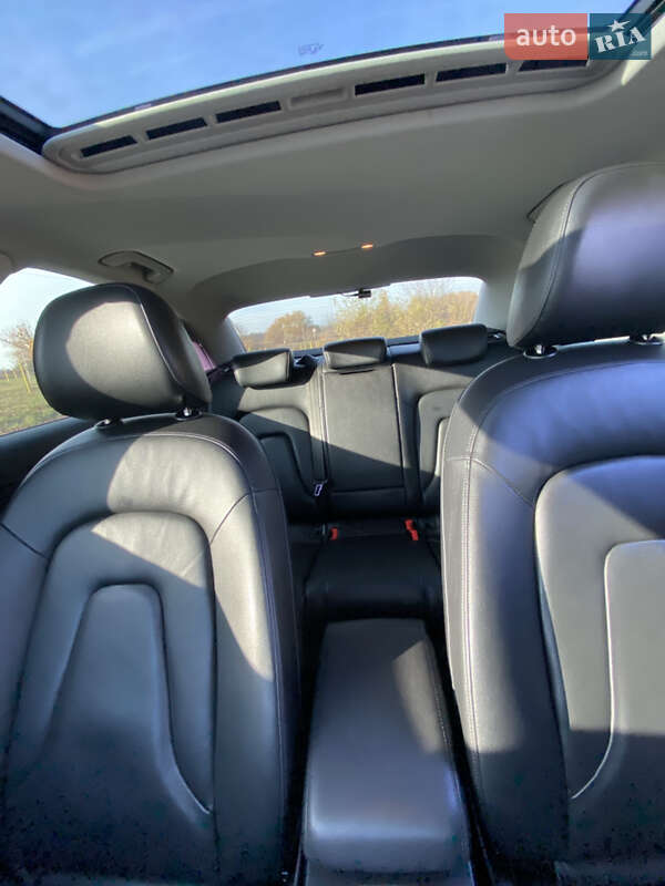 Седан Audi A4 2012 в Черкассах