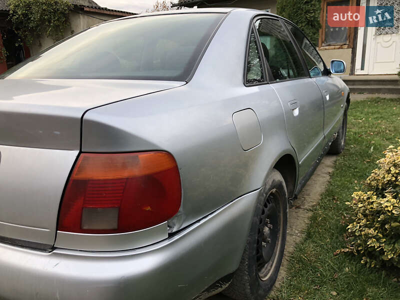 Седан Audi A4 1997 в Чернівцях фото 5 Седан Audi A4 1997 в Чернівцях