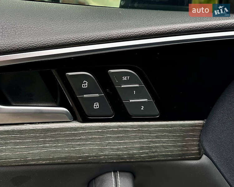 Седан Audi A4 2020 в Киеве фото 22 Седан Audi A4 2020 в Киеве