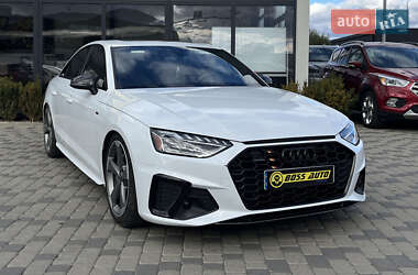 Седан Audi A4 2020 в Мукачевому