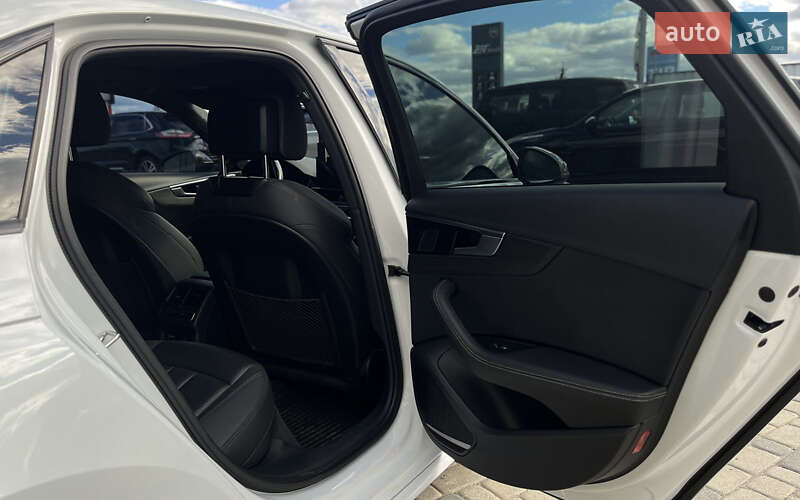Седан Audi A4 2020 в Мукачевому фото 27 Седан Audi A4 2020 в Мукачевому