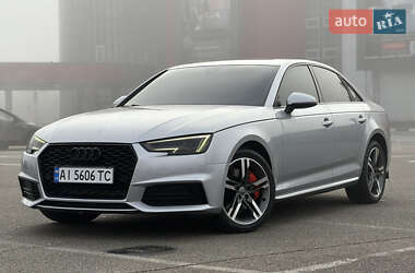 Седан Audi A4 2017 в Киеве