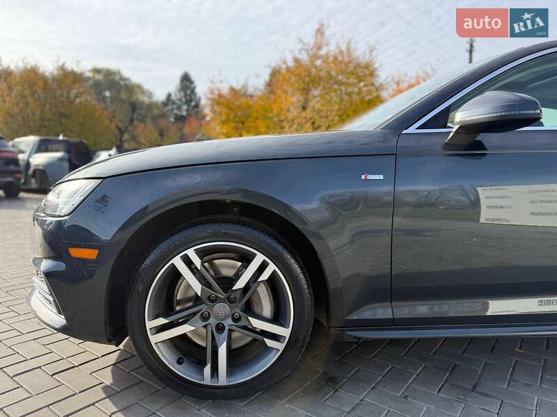 Седан Audi A4 2016 в Луцьку