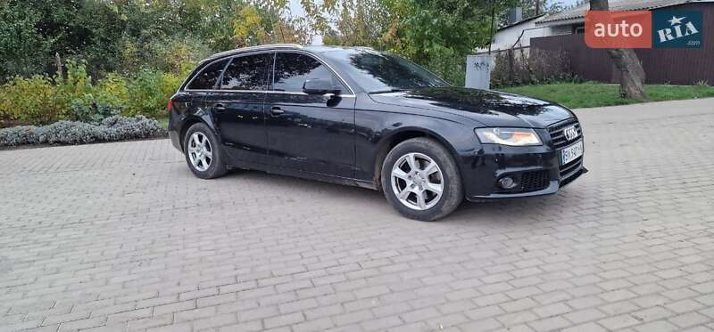 Универсал Audi A4 2010 в Сумах