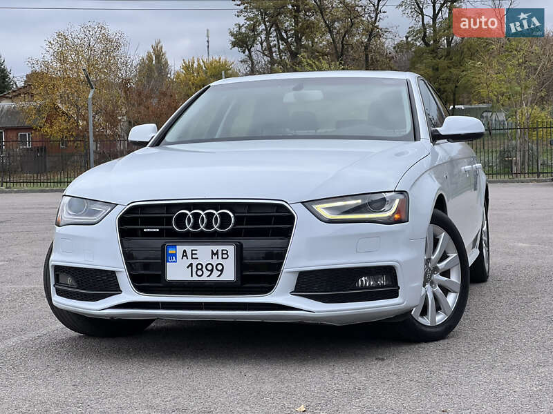 Audi A4 2014