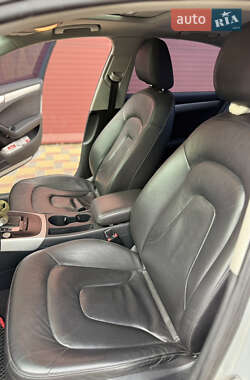 Седан Audi A4 2014 в Гайсине