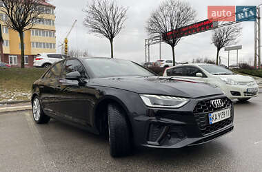 Седан Audi A4 2016 в Киеве