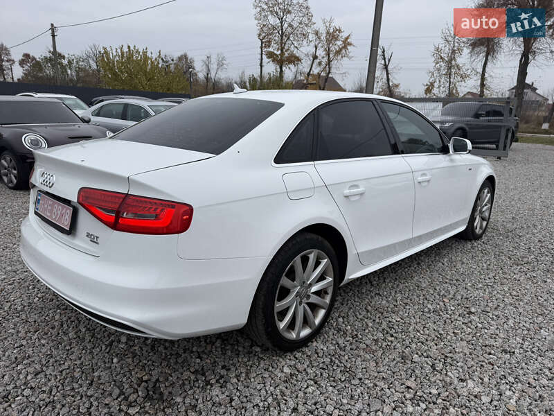 Седан Audi A4 2014 в Переяславе