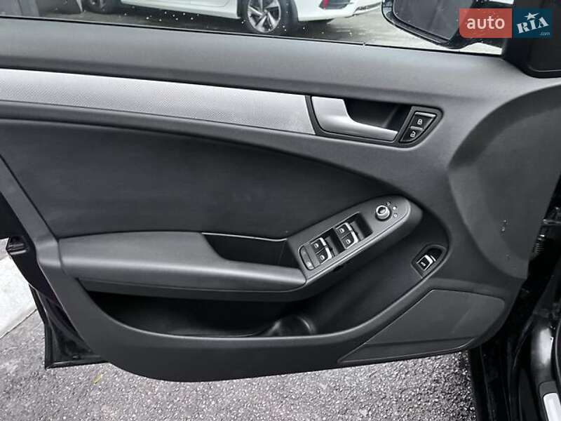 Седан Audi A4 2016 в Одесі