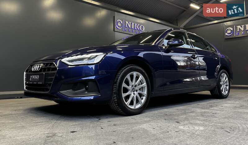 Седан Audi A4 2020 в Києві